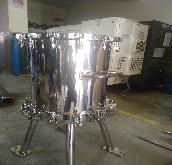 Stainless Steel Sanitary Filter Housing - Soleus Fabritech