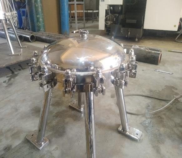 Domed Lid Filter Housing with Gauge Port